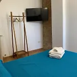 Cinque Novembre Apartman *