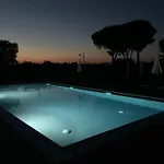 Cinque Novembre Castiglione del Lago