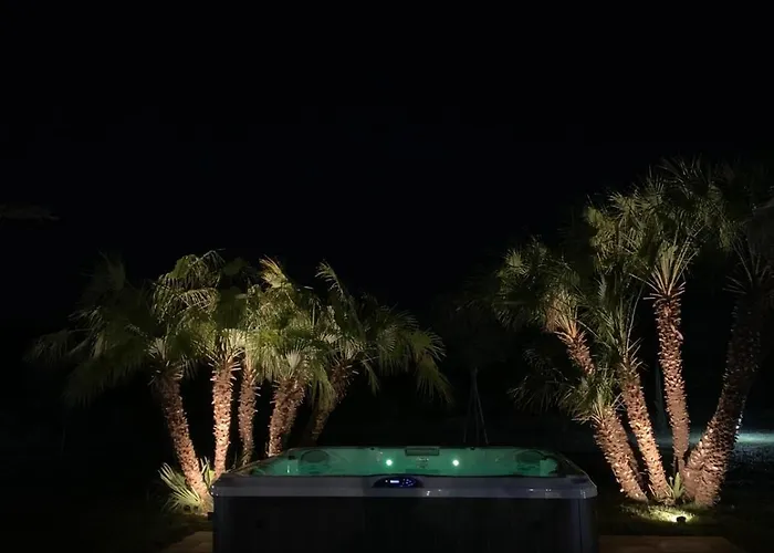 Cinque Novembre Castiglione del Lago